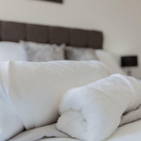 Leys Park Executive Apartments Dunfermline Esterno foto